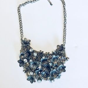 Forever 21 Jewelry - Floral chainmail bib necklace Forever 21 Jewelry - Floral chainmail bib necklace